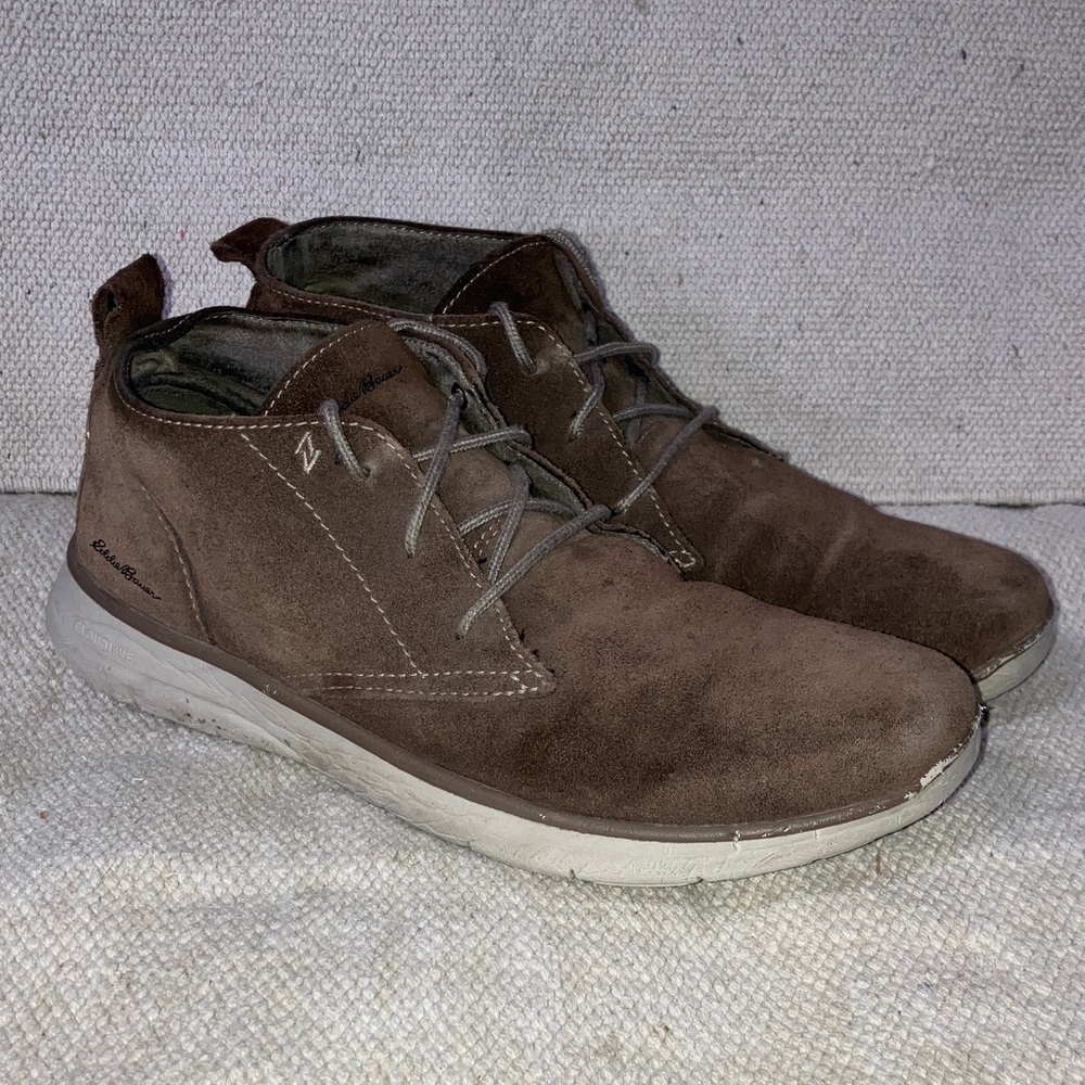Eddie Bauer Women's size 10 chukka ankle lace up boots Brown Suede
